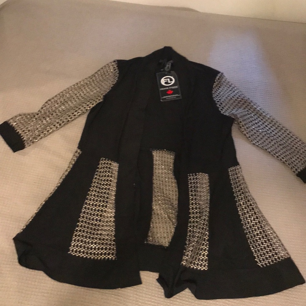 Frank Lyman cardigan